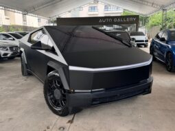 TESLA CYBERTRUCK FOUNDATION SERIES 2024 lleno