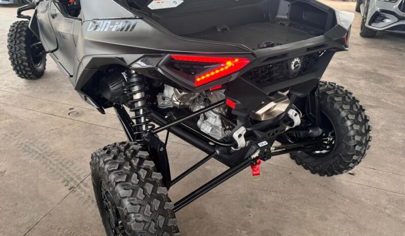 CAN-AM MAVERICK R MAX X RS 2026 lleno