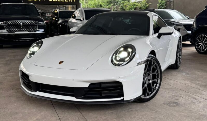 PORSCHE 911 CARRERA 2025 lleno