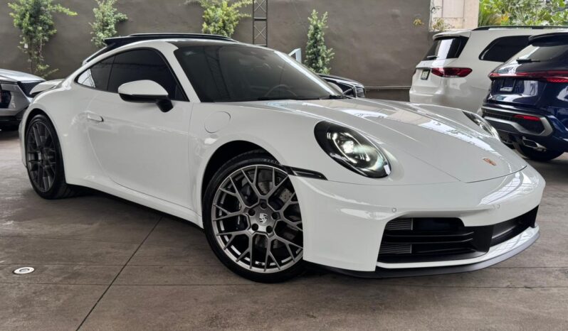 PORSCHE 911 CARRERA 2025 lleno