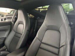 PORSCHE 911 CARRERA 2025 lleno