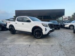 NISSAN FRONTIER Pro-4X 2026