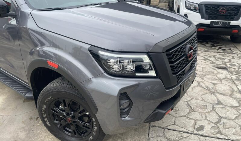 NISSAN FRONTIER Pro-4X 2027 lleno