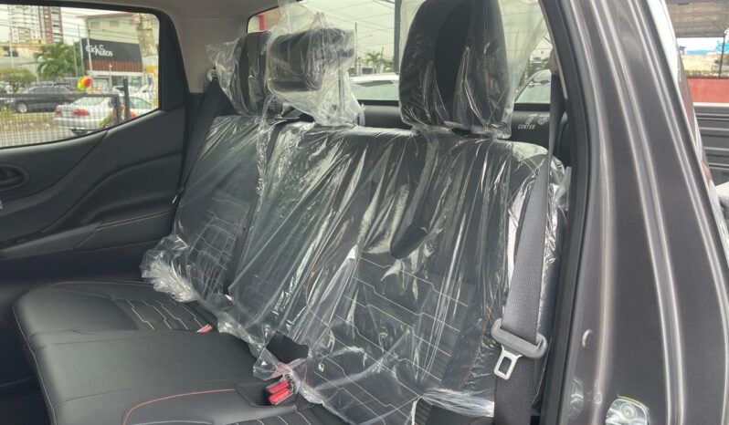 NISSAN FRONTIER Pro-4X 2027 lleno