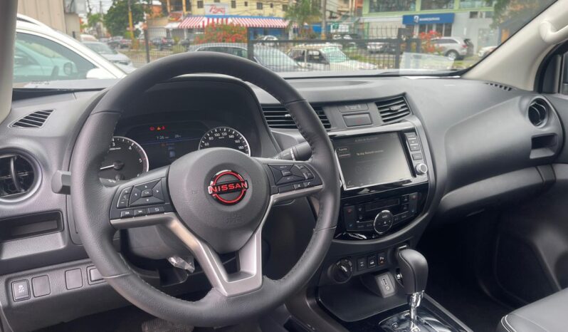 NISSAN FRONTIER Pro-4X 2027 lleno
