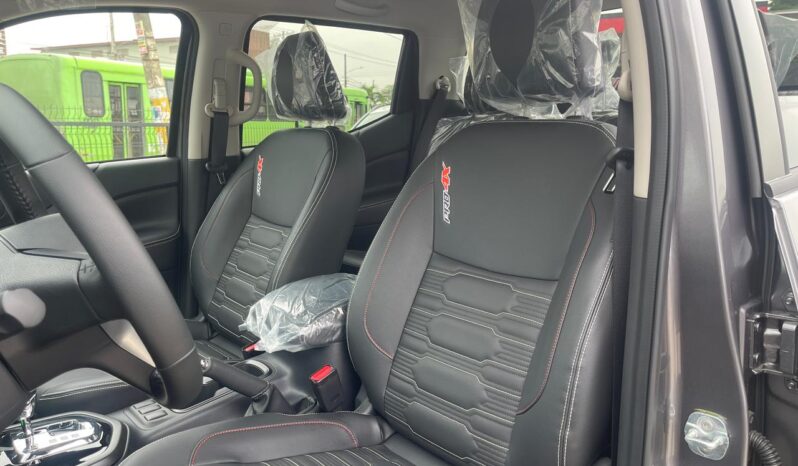 NISSAN FRONTIER Pro-4X 2027 lleno
