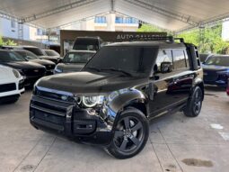 LAND ROVER DEFENDER 110 SE HYBRID 2025 lleno