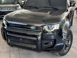 LAND ROVER DEFENDER 110 SE HYBRID 2025 lleno