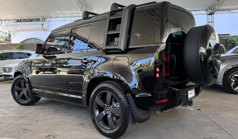 LAND ROVER DEFENDER 110 SE HYBRID 2025 lleno