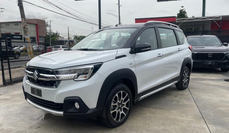 Suzuki XL7 Hybrid 2026 lleno