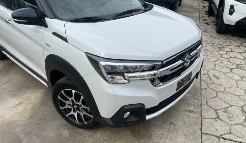 Suzuki XL7 Hybrid 2026 lleno