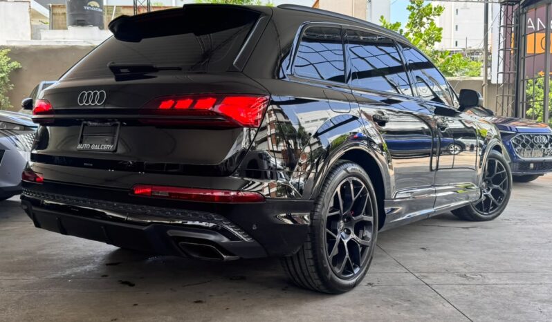AUDI Q7 S-LINE 2025 lleno
