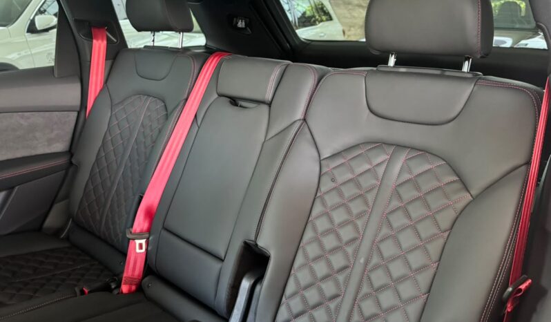 AUDI Q7 S-LINE 2025 lleno
