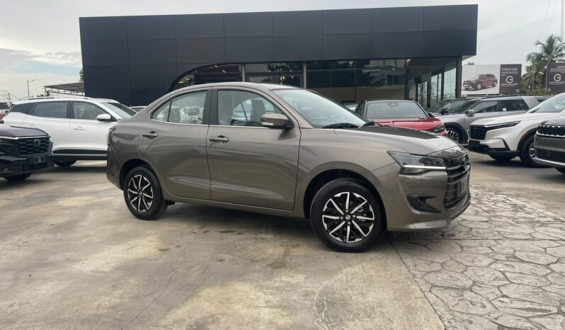 Suzuki Dzire GLX 2026 lleno