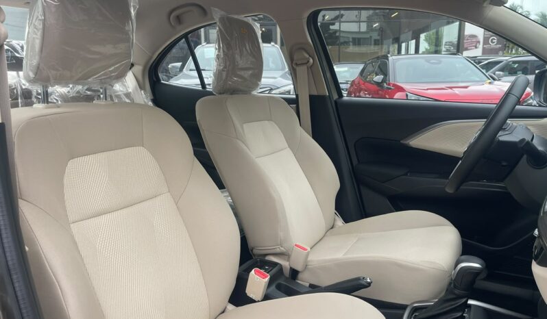 Suzuki Dzire GLX 2026 lleno