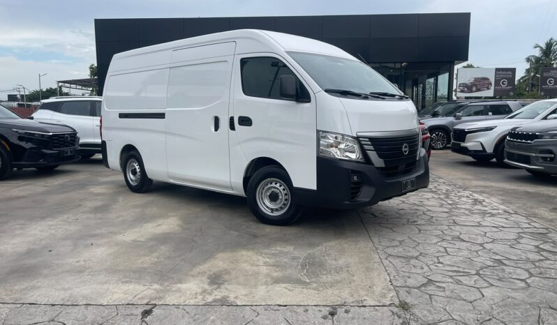 Nissan Urvan Cargó Alto 2027 lleno