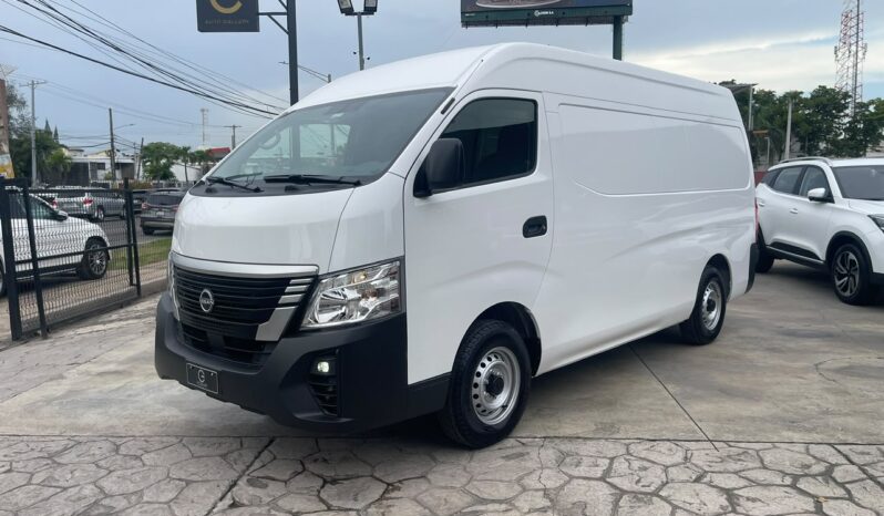 Nissan Urvan Cargó Alto 2027 lleno