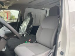 Nissan Urvan Cargó Alto 2027 lleno