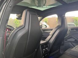 PORSCHE CAYENNE GTS 2026 lleno