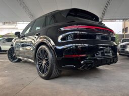 PORSCHE CAYENNE GTS 2026