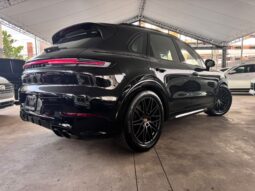 PORSCHE CAYENNE GTS 2026