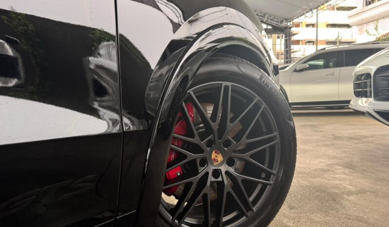 PORSCHE CAYENNE GTS 2026 lleno