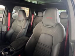 PORSCHE CAYENNE GTS 2026 lleno