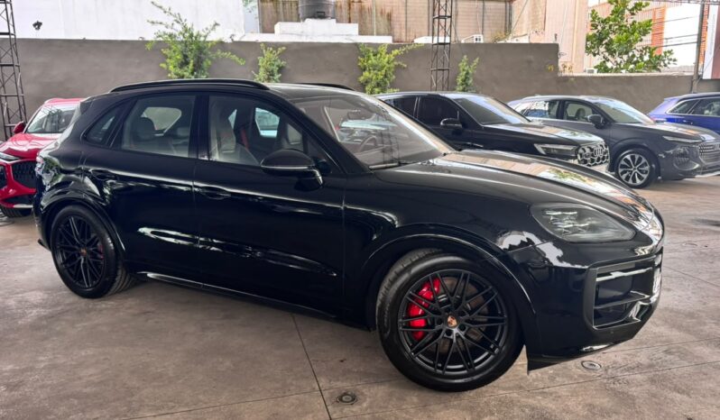 PORSCHE CAYENNE GTS 2026 lleno