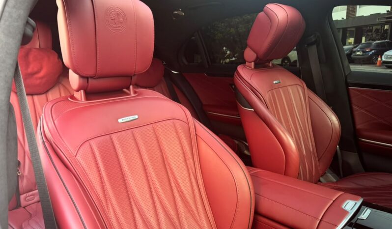 MERCEDES-BENZ CLASE S63 AMG 2025 lleno
