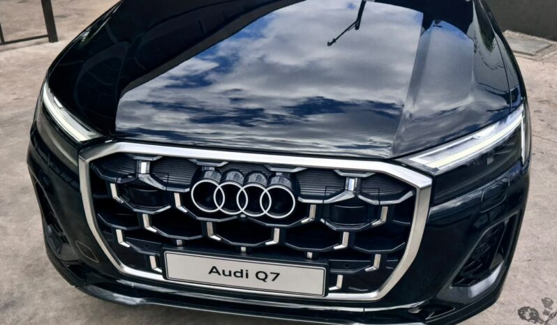 AUDI Q7 S-LINE PREMIUM PLUS 2025 lleno