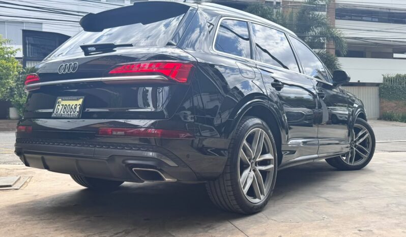 AUDI Q7 S-LINE PREMIUM PLUS 2025 lleno