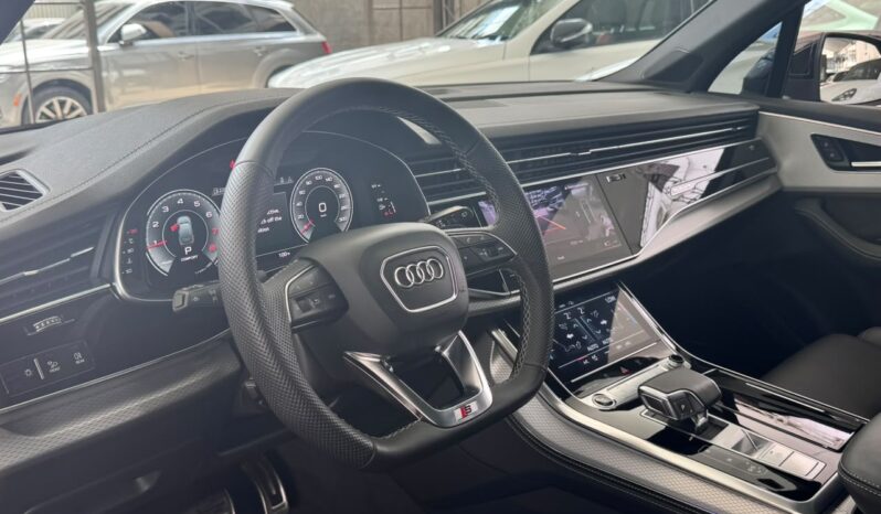 AUDI Q7 S-LINE PREMIUM PLUS 2025 lleno