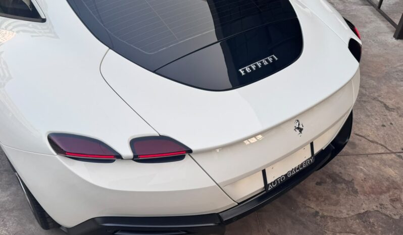 FERRARI ROMA 2022 lleno