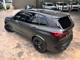 BMW X5 M COMPETITION X-DRIVE 2022 lleno