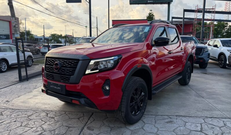 Nissan Frontier Pro 4x 2027 lleno