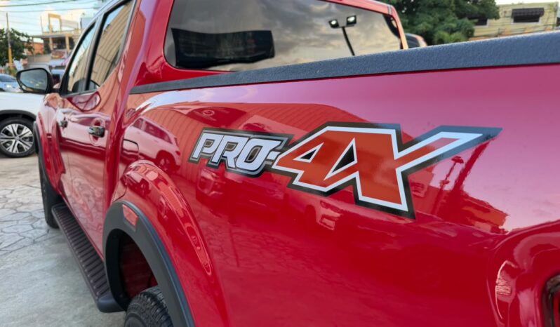 Nissan Frontier Pro 4x 2027 lleno