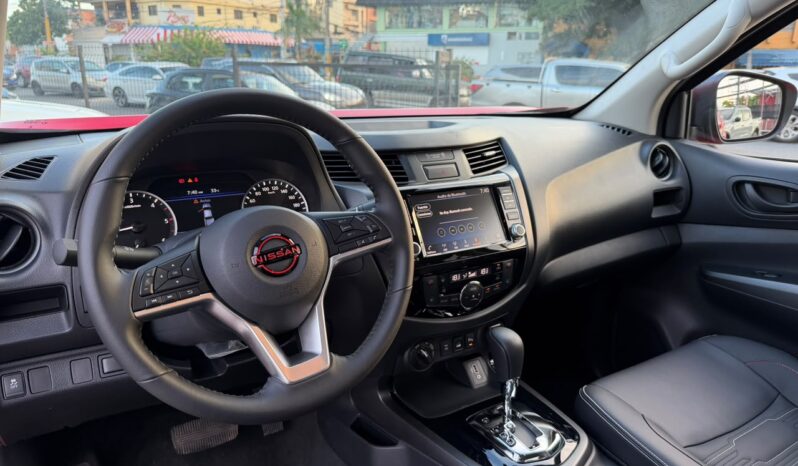 Nissan Frontier Pro 4x 2027 lleno
