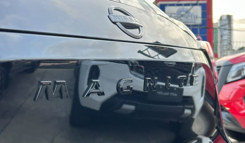 Nissan Magnite Dark Armour 2027 lleno
