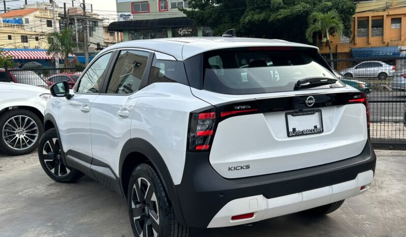Nissan Kicks Advanced 2027 lleno