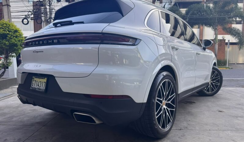 PORSCHE CAYENNE 2024 lleno