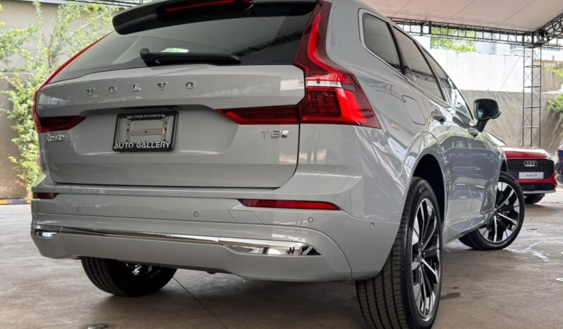VOLVO XC60 CORE 2026 lleno
