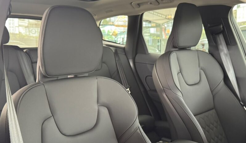 VOLVO XC60 CORE 2026 lleno