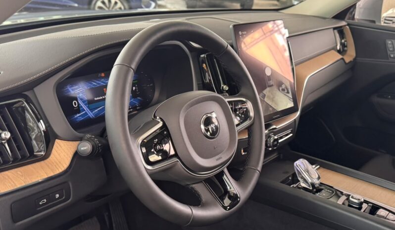 VOLVO XC60 CORE 2026 lleno
