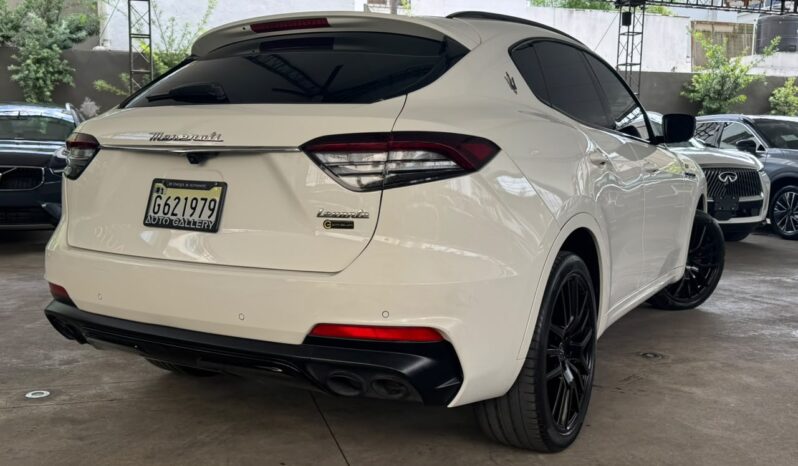MASERATI LEVANTE GT 2022 lleno