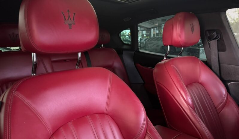 MASERATI LEVANTE GT 2022 lleno