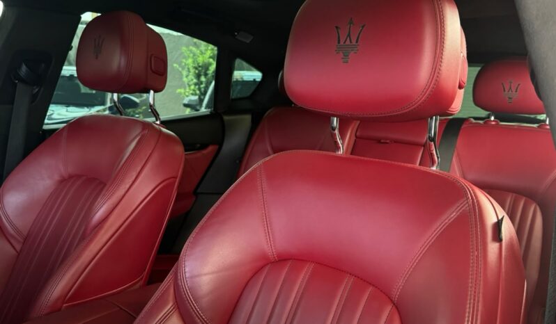 MASERATI LEVANTE GT 2022 lleno