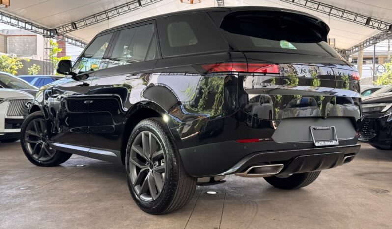 LAND ROVER RANGE ROVER SPORT 2026. lleno