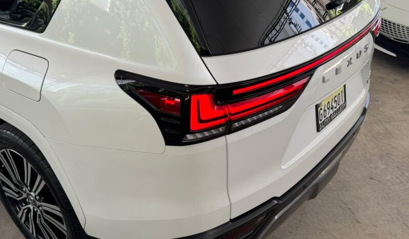 LEXUS LX600 LUXURY 2023 lleno