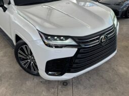 LEXUS LX600 LUXURY 2023