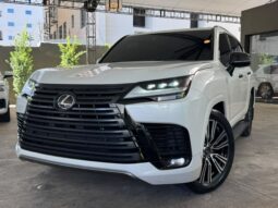 LEXUS LX600 LUXURY 2023